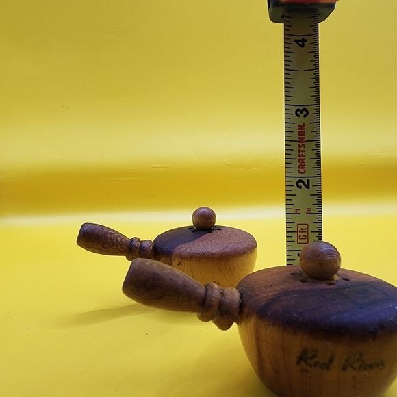 Vintage Wooden Mini Pots Salt Pepper Shakers New Mexico Red River - Picture 2 of 6